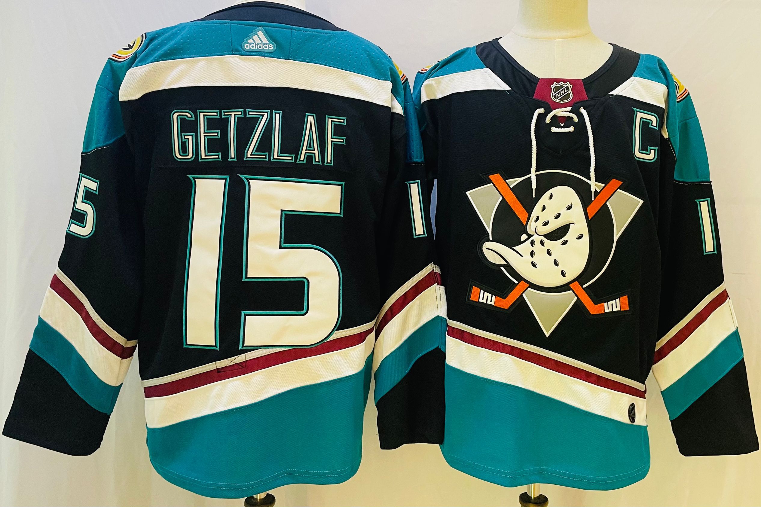 Men Anaheim Ducks 15 Getzlaf Black Throwback 2022 Adidas NHL Jersey